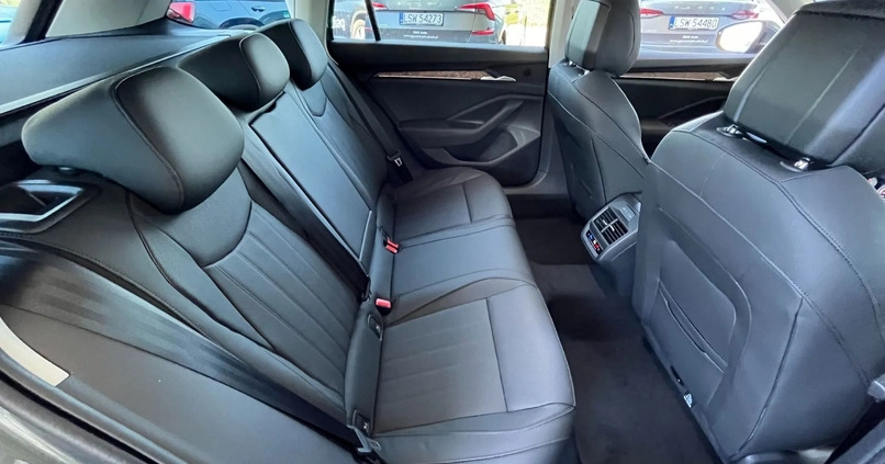 Skoda Superb cena 229000 przebieg: 10, rok produkcji 2024 z Radzymin małe 301